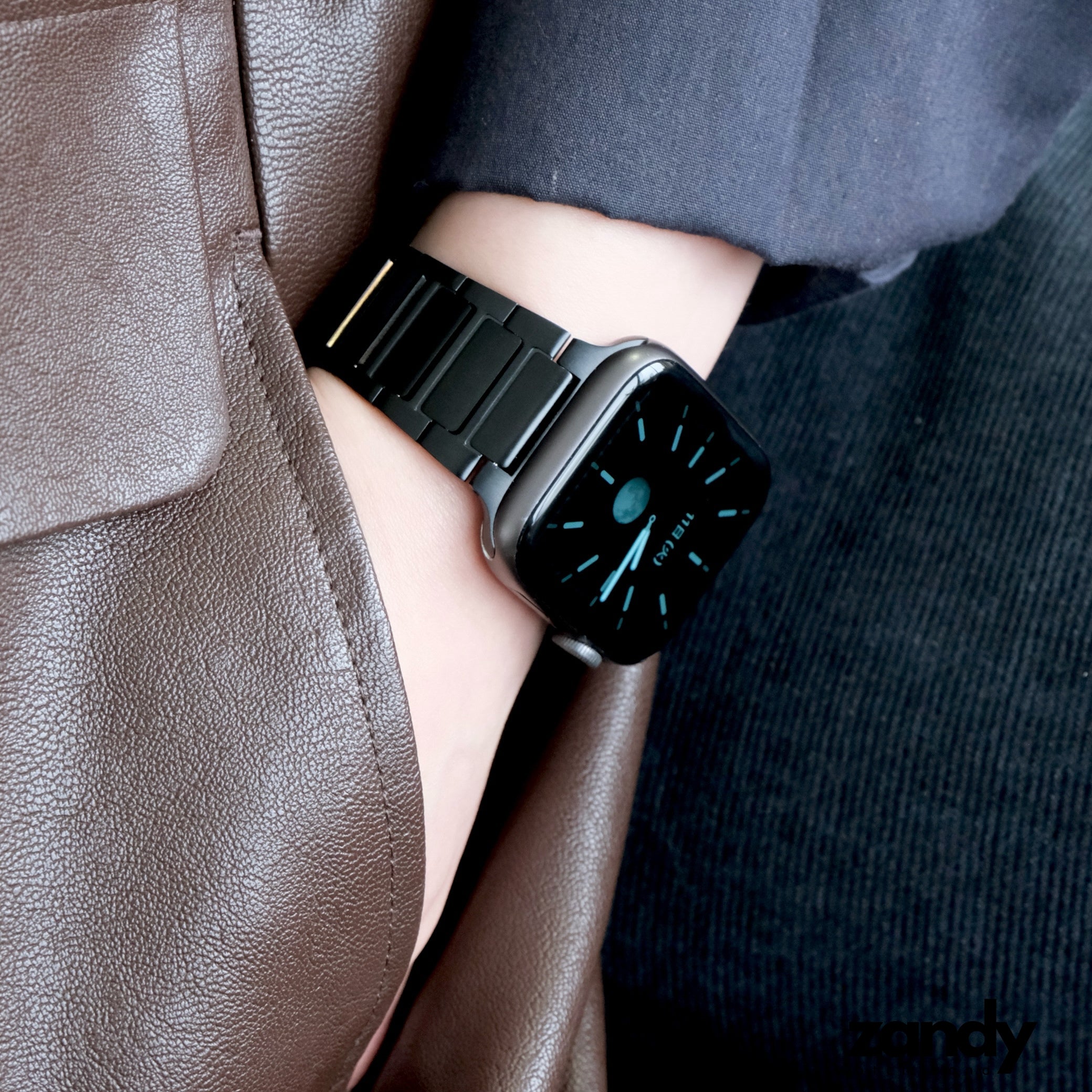 調整は10秒で終わり！【エフォートレススチールバンド】B064 アップルウォッチバンド ステンレスベルト Apple Watch