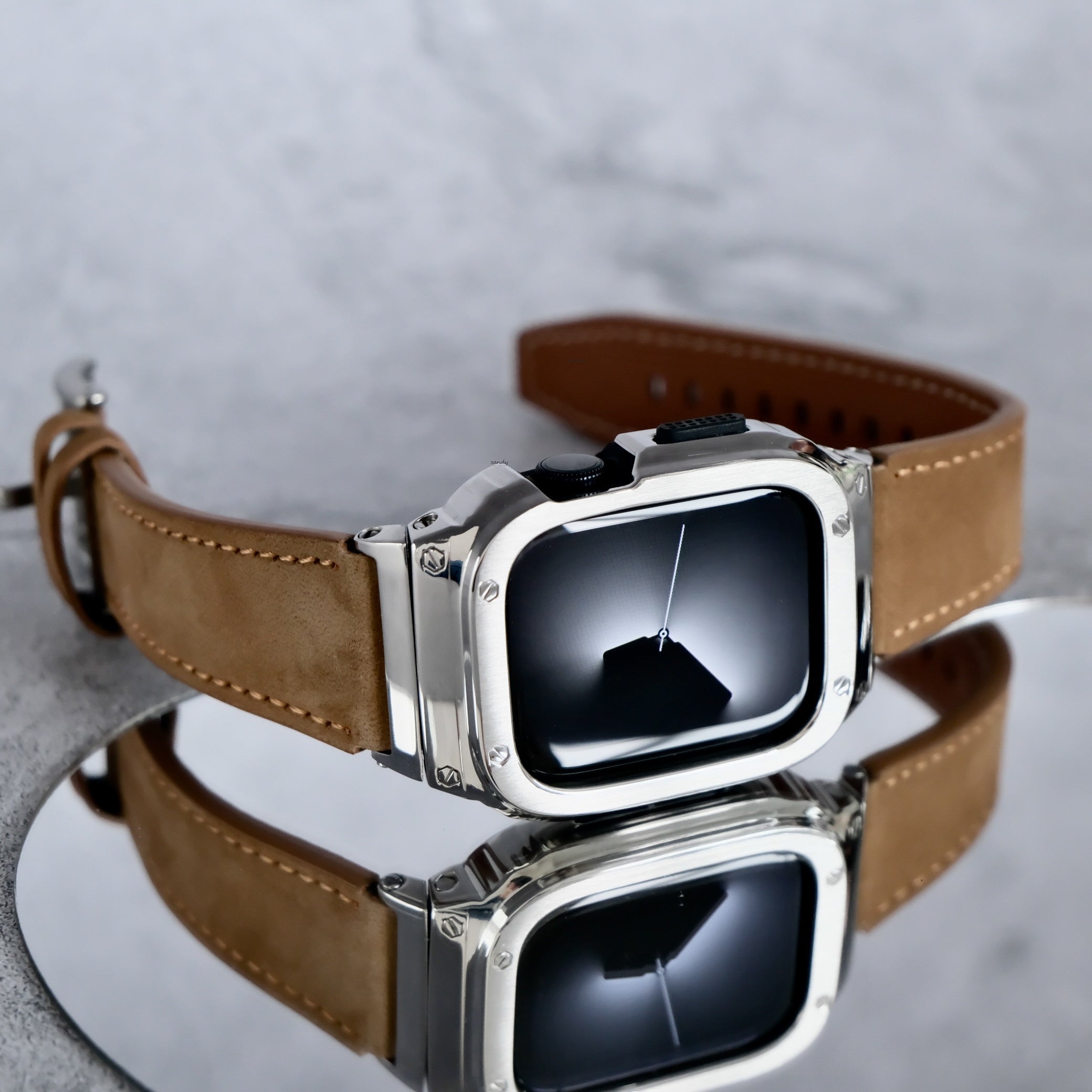 【シルバーステンレス&レザー一体式バンド】ステンレスケース+レザーベルト一体式  Apple Watch