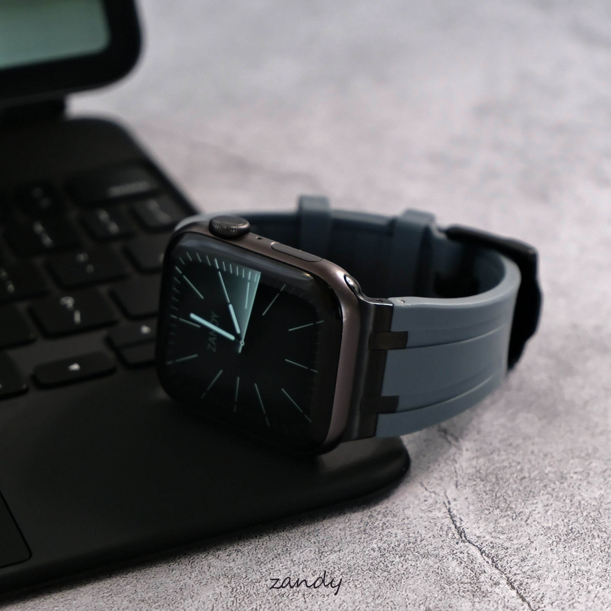【メタルシリコンバンド】アップルウォッチバンド シリコンデザインベルト  Apple Watch