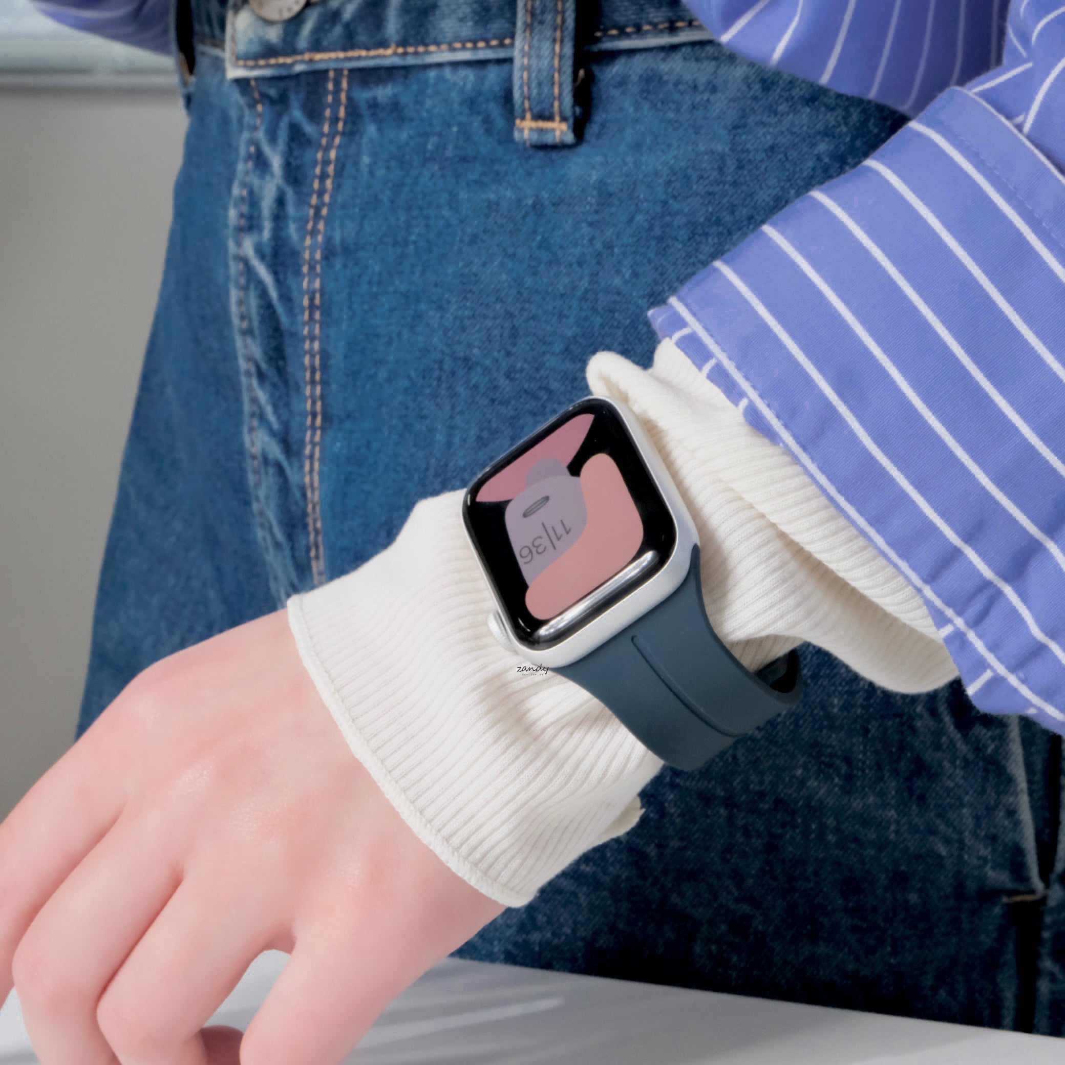 新色追加！【シリコンループ】アップルウォッチバンド マグネットバックル  Apple Watch