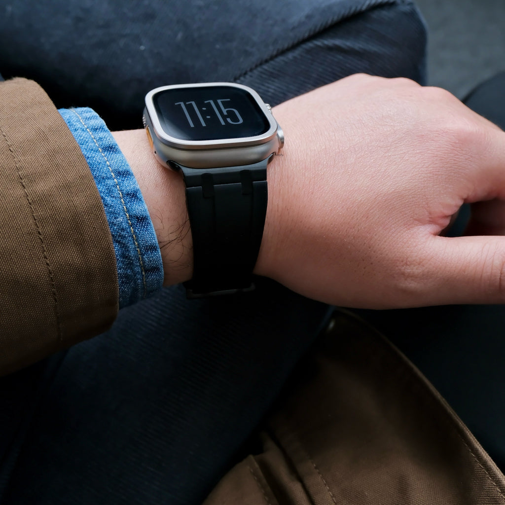 【メタルシリコンバンド】アップルウォッチバンド シリコンデザインベルト  Apple Watch