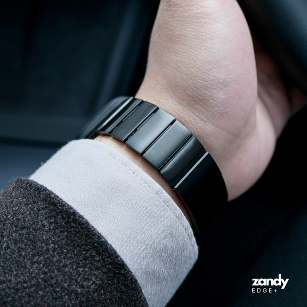《EDGE+》【SET】B065/C012  Apple Watch エフォートレスブレスバンドBK＋ツートンフレームケースBK