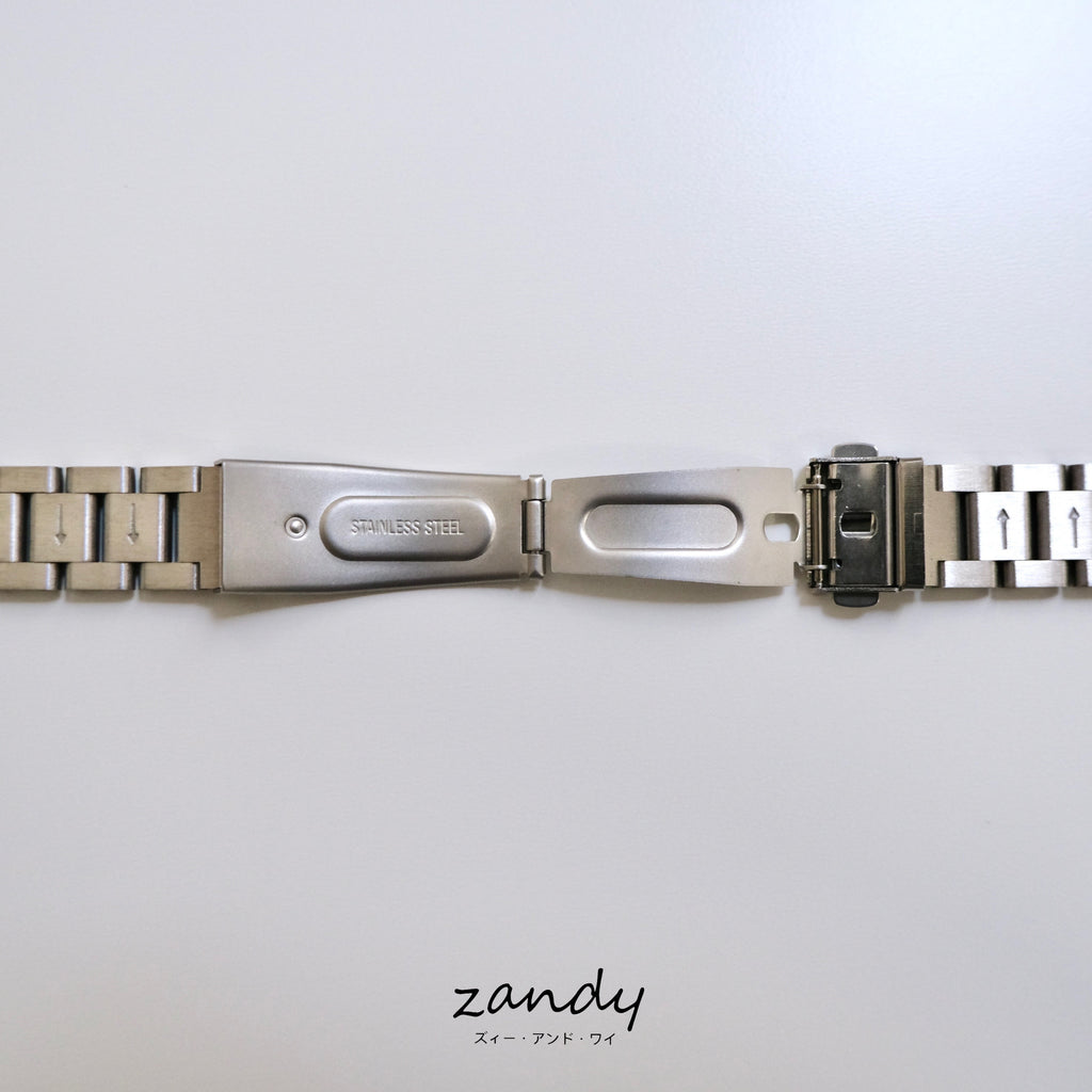 【細製三連ステンレスバンド】アップルウォッチバンド マット質感 ステンレスベルト　Apple Watch ★調整工具付き★
