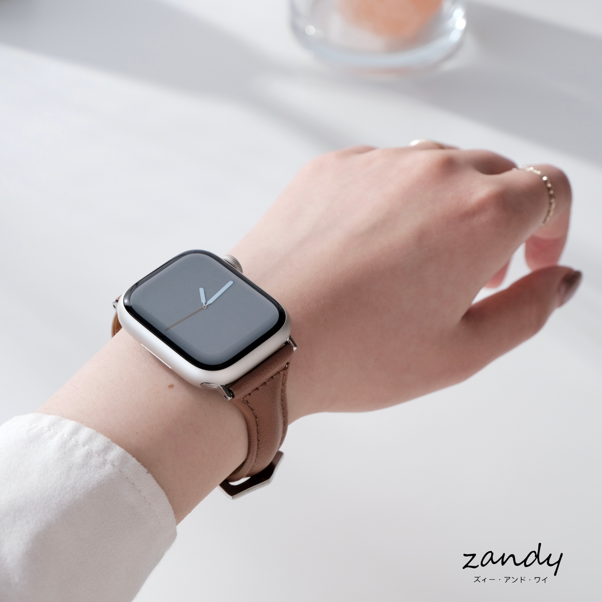 【細レザーベルト】女性人気 ★アップルウォッチバンド レザーベルト 人気3色 本革製 Apple Watch