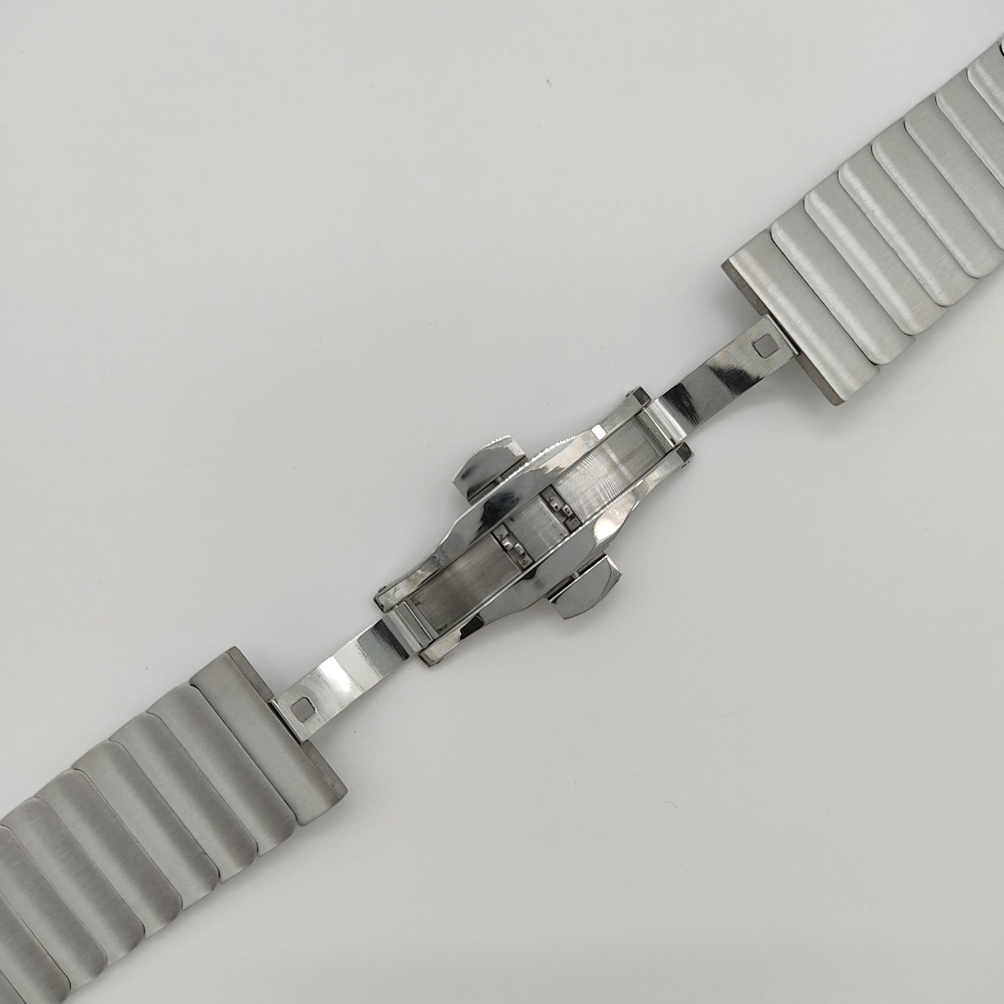 【リンクブレスレット】アップルウォッチバンド  リンクブレスレットベルト　 Apple Watch ★3色★